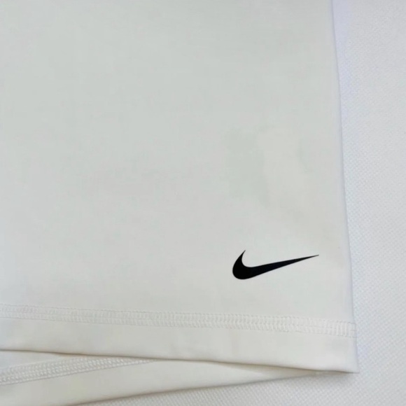 Nike | Women’s White Nike Spandex Shorts - Picture 4 of 7